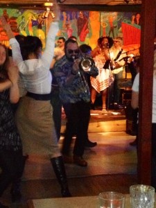 10170831_10201899317312875_382689886_n