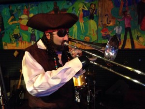 1557649_10204308515624515_78268172662912959_n